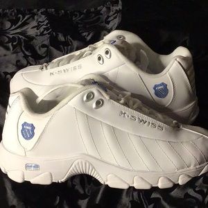 K SWISS Women’s size 9 sneakers *New*